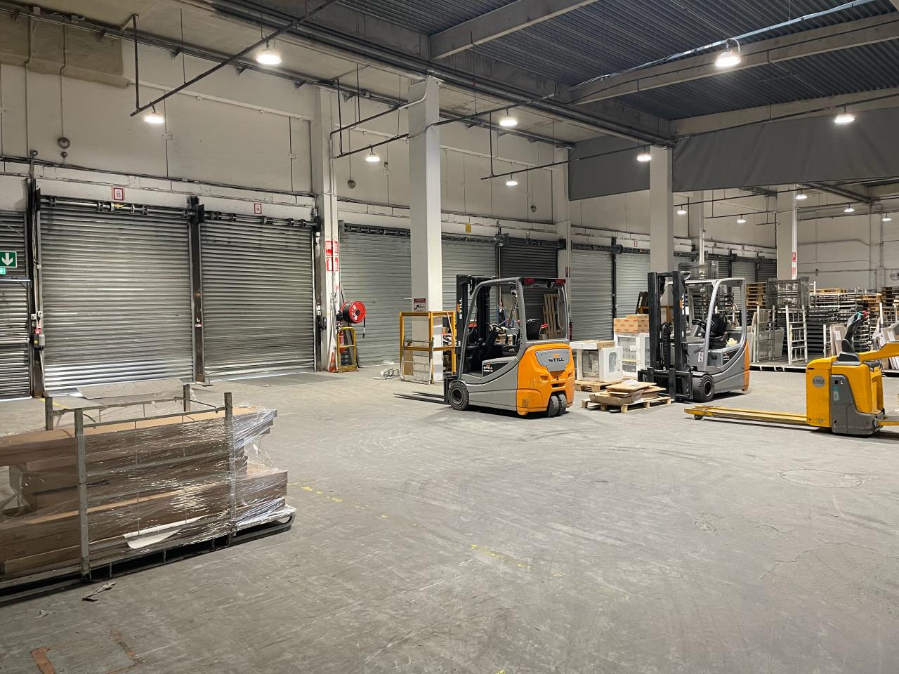 Entrepôt classe c Bruges 6517m² Location entrepôt classe c Bruges Gironde OLLOG2427344 8